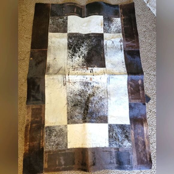 Galeria Apollo Cowhide Rug - Picture 2 of 5